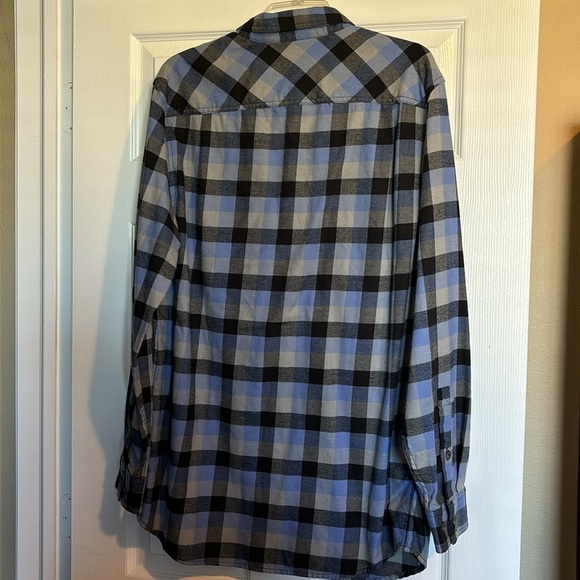 40 Grit by Duluth Trading Co men’s blue plaid button down shirt size medium tall - Picture 7 of 8